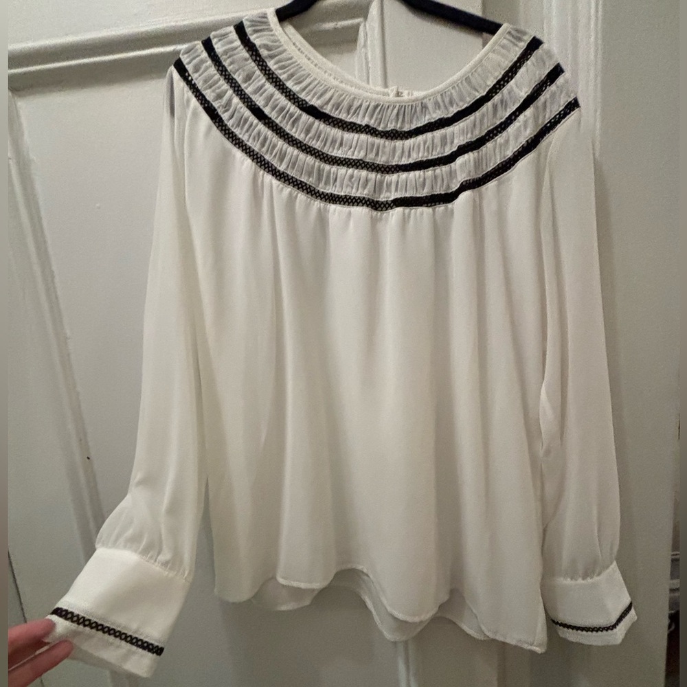 Karl Lagerfeld Chiffon top. Black and white. NFT. Women’s XL